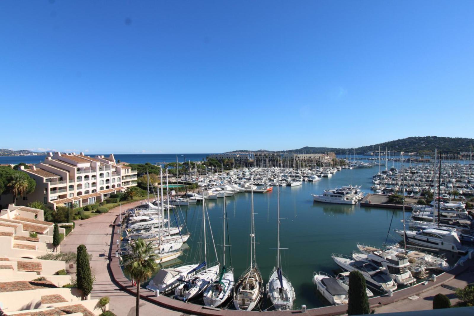 Duplex Sur Le Golfe De Saint Tropez - Panoramic View